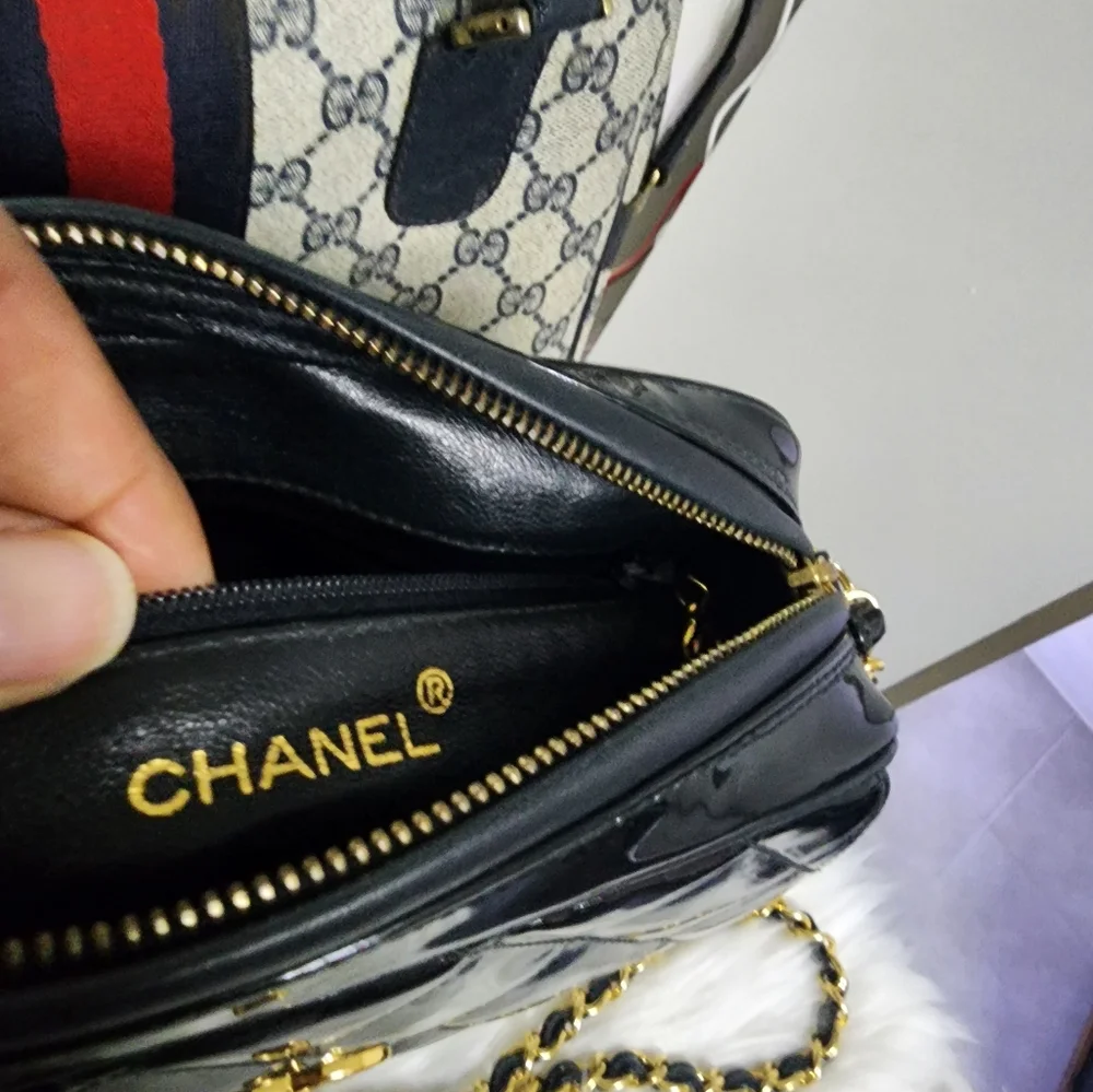 Chanel Black Quilted Leather Bag - Picture 10 of 16